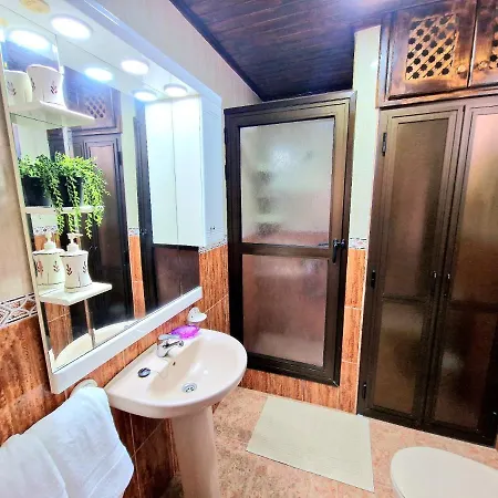 & Barbacue Giovanni Icod De Vinos Holiday home Icod De Los Vinos